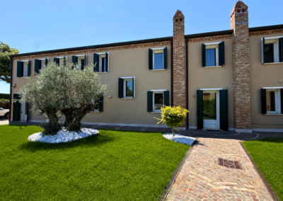 Porzione di villa di 420 mq a Camponogara